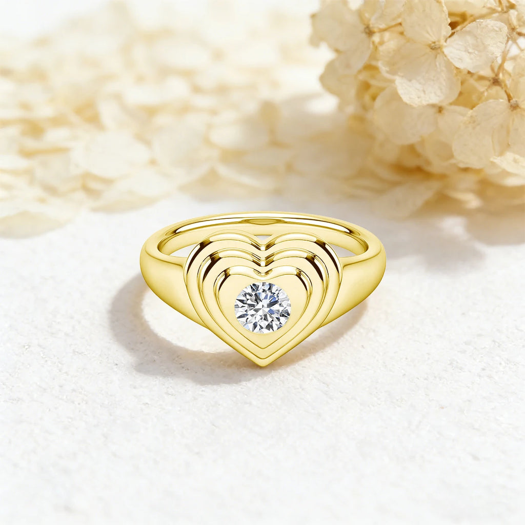 Moissanite Diamond Sweetheart Signet Ring 14K Gold Filled Heart-Shaped Romantic Love Symbol Ring for Women Valentine’S Day Gift