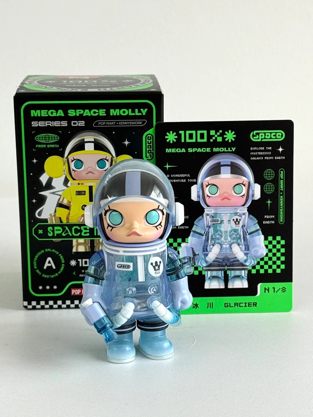 Genuine Mega Space Molly 100% V2 Series Blind Box Fashion Model Mystery Box Toy Collectible Desktop Decor Ornament Gift