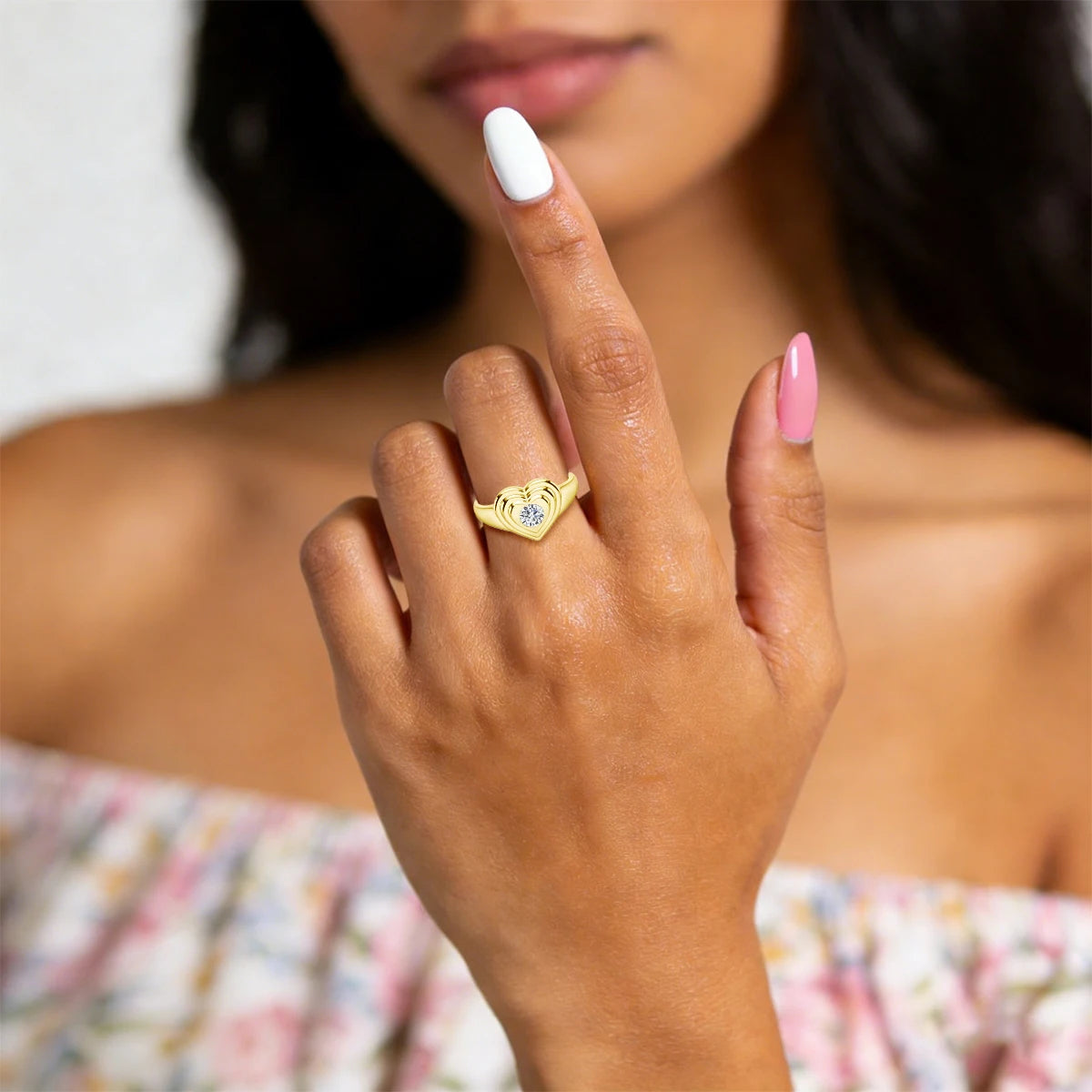 Moissanite Diamond Sweetheart Signet Ring 14K Gold Filled Heart-Shaped Romantic Love Symbol Ring for Women Valentine’S Day Gift